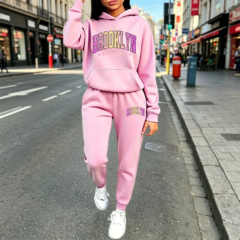 Winter Clothing For Women - Повседневные женские комплекты одежды: худи с